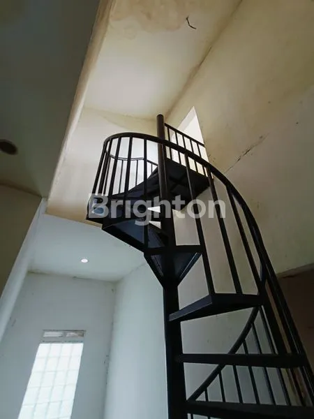 image RUMAH DI JL KEMAYORAN, UTAN PANJANG (7)