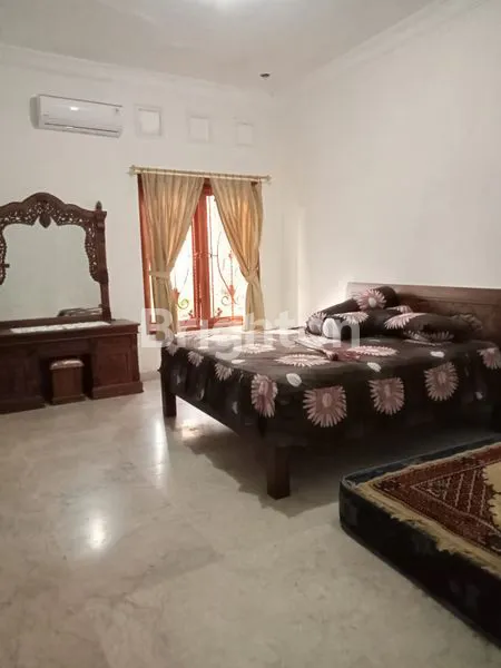 image DISEWAKAN RUMAH LUAS DI SOLO, DEKAT SLAMET RIYADI (7)