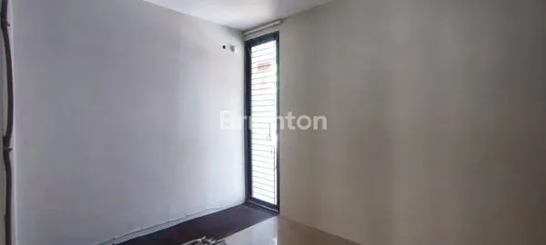 image RUMAH DI SURABAYA TIMUR SELANGKAH KENJERAN (2)