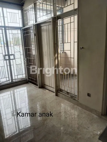 image RUMAH MEWAH 3KT+3KM, CLUSTER STRATEGIS (3)