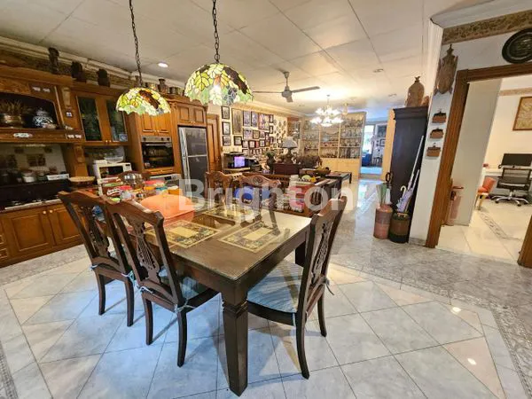 image HUNIAN EKSKLUSIF LT 562M² PONDOK INDAH (6)