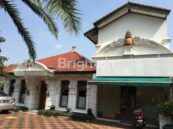 image HUNIAN EKSKLUSIF LT 562M² PONDOK INDAH (2)