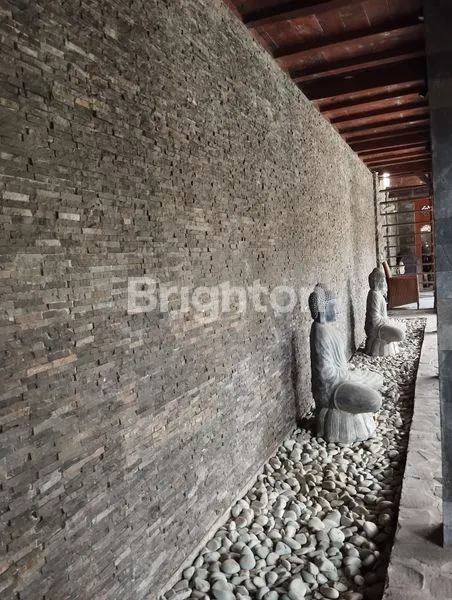 image VILLA EKSKLUSIF DAN MEWAH DI YOGYAKARTA (5)