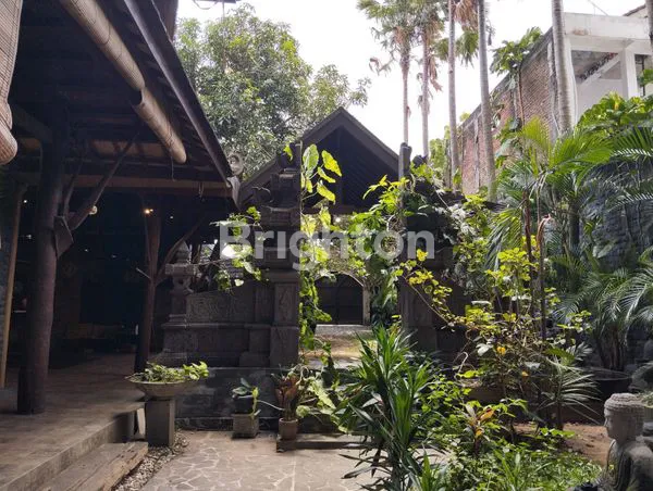 image VILLA EKSKLUSIF DAN MEWAH DI YOGYAKARTA (2)