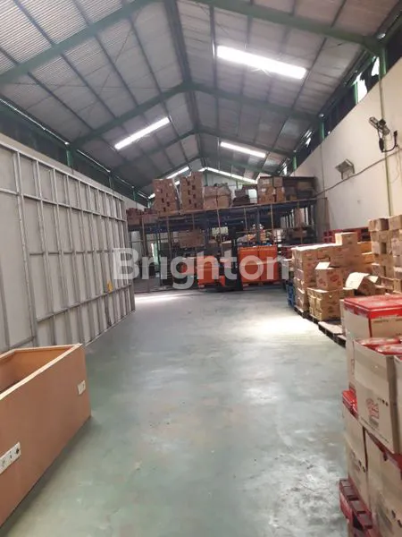 image GUDANG SIAP PAKAI DI BEKASI BARAT (5)