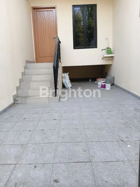 image RUKO 3 LANTAI TELUK GONG (2)