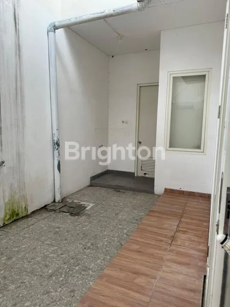 image RUMAH BESAR DAN LUAS UNTUK KOS ATAU HUNIAN DI CITRA GARDEN CITY MALANG (8)