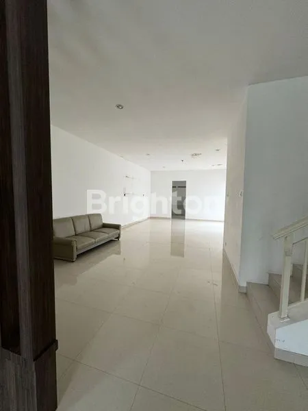 image RUMAH BESAR DAN LUAS UNTUK KOS ATAU HUNIAN DI CITRA GARDEN CITY MALANG (2)