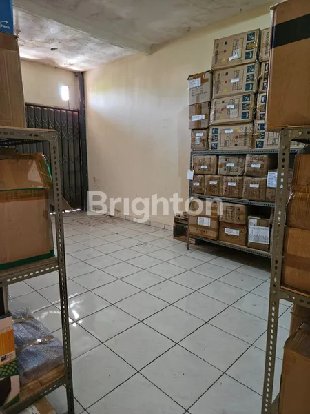 image RUMAH 2 LANTAI DI TENGAH KOTA SMG DIJUAL (NEGO)  (6)