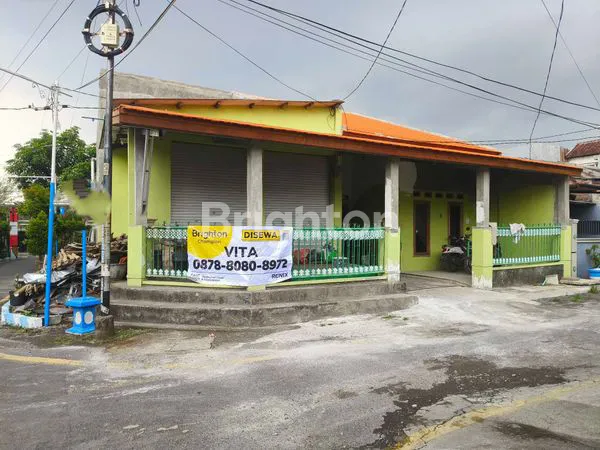 image DISEWAKAN RUMAH DI KOTA BARU DRIYOREJO 5 MENIT KE CITRALAND DRIYOREJO & 15 MENIT KE GERBANG TOL DRIYOREJO (1)