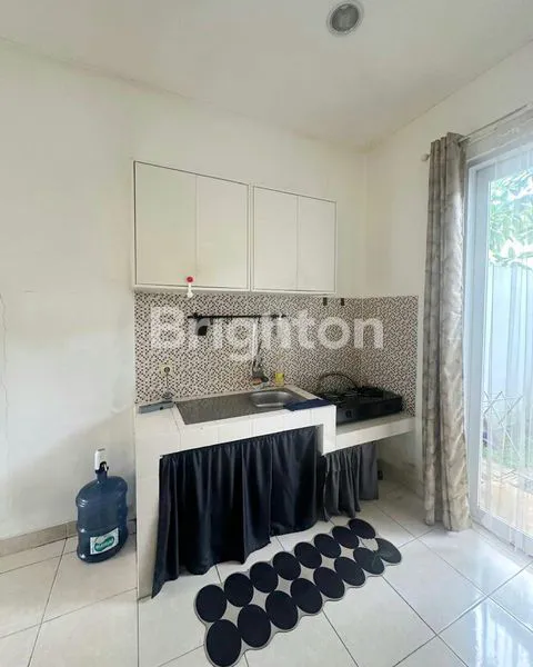 image RUMAH 2 LANTAI SEMI FURNISH DI LAVERDE DEKAT VILLA MELATI MAS (3)