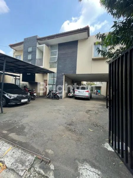 image DIJUAL RUMAH DAN KOST STRATEGIS DI GANDARIA SELATAN BELAKANG PIM 1, COCOK UNTUK HUNIAN & INVESTASI USAHA\N\N (1)
