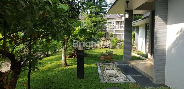 image RUMAH MEWAH HOOK 2 LANTAI - BOGOR NIRWANA RESIDENCE , BOGOR SELATAN (2)