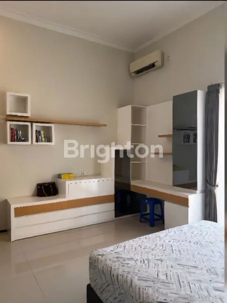 image RUMAH FULL FURNISHED STEFF LIVING DI ARAYA 1 (5)