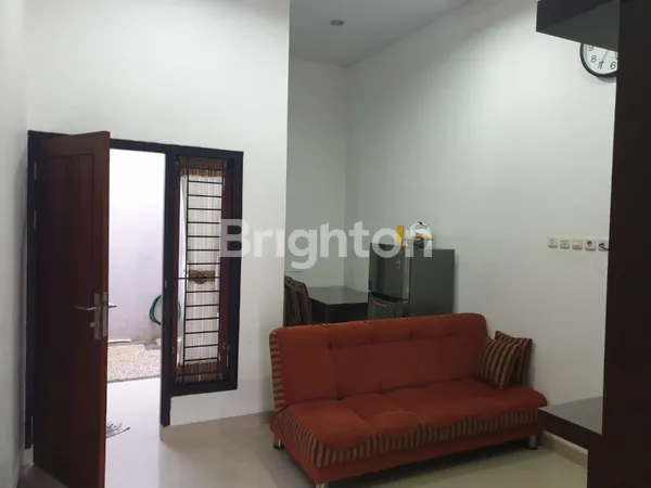 image RUMAH MODERN MINIMALIS DI KOMPLEKS LOMONDO RESIDENCE, BANDAR LAMPUNG (7)