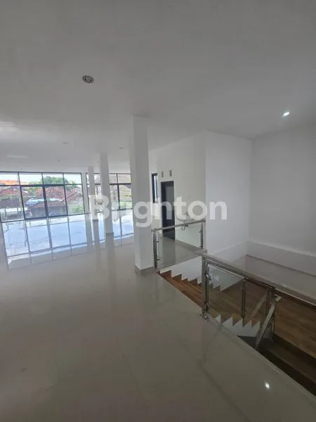 image DIJUAL RUKO 2 LANTAI DI KEPUNDUNG PUSAT KOTA DENPASAR (8)