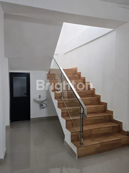 image DIJUAL RUKO 2 LANTAI DI KEPUNDUNG PUSAT KOTA DENPASAR (5)