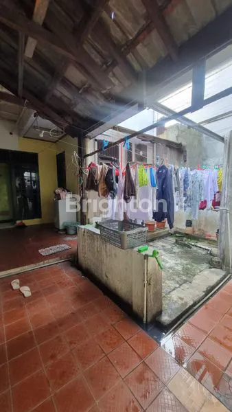 image RUMAH 1 1/2 LANTAI MERUYA JAKARTA BARAT  (3)
