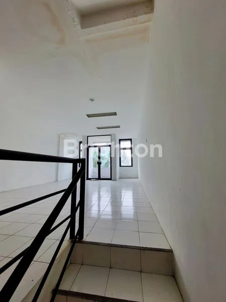 image RUKO BUAT USAHA 3LT 95M² JALAN RAYA DI SUNTER AGUNG JAKARTA UTARA (5)