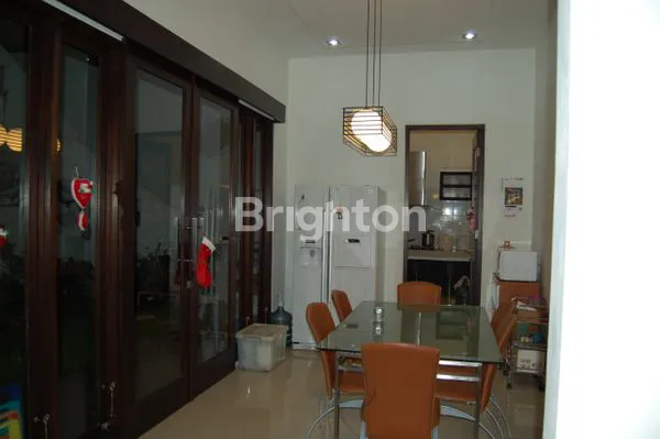 image RUMAH 2 LANTAI LT 357M² DI BUMI ASRI (4)