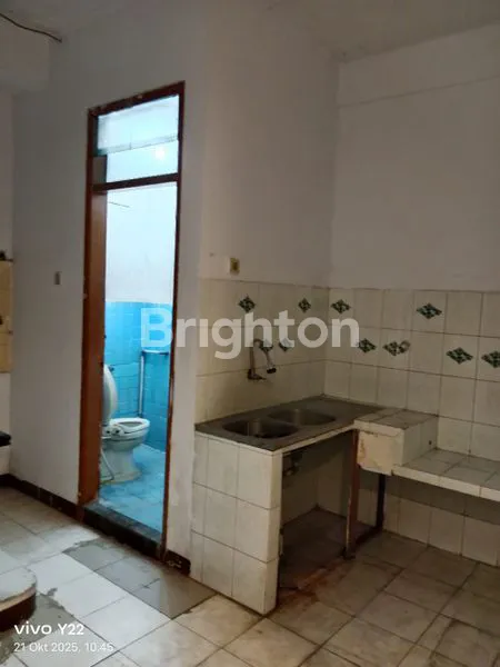 image RUKO 3 LANTAI ROXY (4)