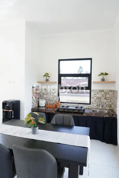 image RUMAH VILLA SIAP MENDATANGKAN CUAN AREA STRATEGIS WISATA DI LEMBANG (6)