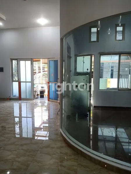 image RUMAH 3 LANTAI DI DURI KEPA GREENVILLE TANJUNG DUREN JAKARTA BARAT (4)