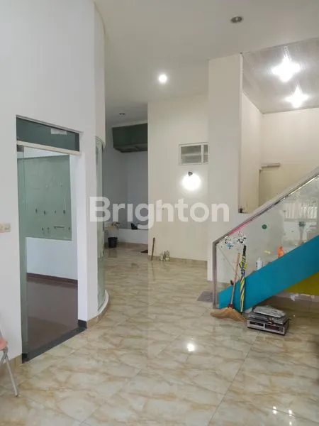 image RUMAH 3 LANTAI DI DURI KEPA GREENVILLE TANJUNG DUREN JAKARTA BARAT (2)