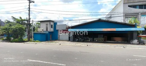 GUDANG RUANG USAHA PALUR DEKAT TOL KARANGANYAR