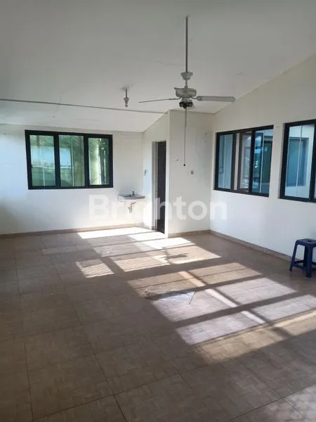 image RUMAH 3 LANTAI DI DURI KEPA GREENVILLE TANJUNG DUREN JAKARTA BARAT (6)