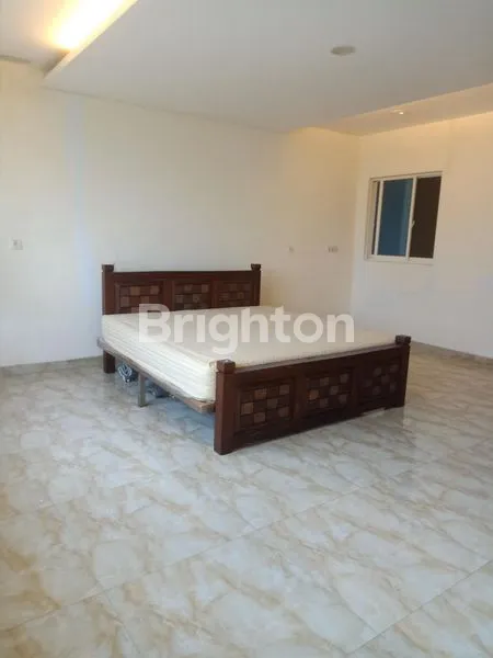 image RUMAH 3 LANTAI DI DURI KEPA GREENVILLE TANJUNG DUREN JAKARTA BARAT (7)