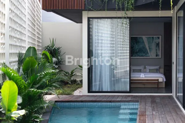 image EXCLUSIVE COMPLEX IN UMALAS (1 VILLA 4 TOWNHOUSES) - LEASEHOLD 28 YEARS (5)