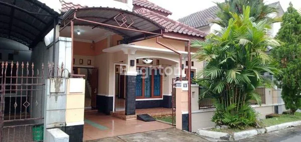 image RUMAH 2 LANTAI SIAP HUNI FAJAR INDAH (1)