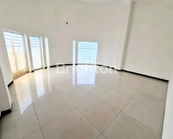 image DISEWAKAN RUKO 3 LANTAI STRATEGIS DI KAWASAN BISNIS BLIMBING MALANG (1)