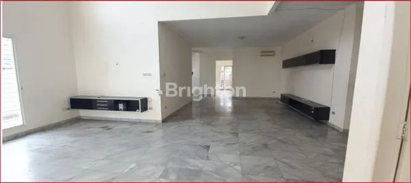 image DIJUAL RUANG USAHA ATAU RUKO DI CIPETE SELATAN JAKARTA SELATAN (7)