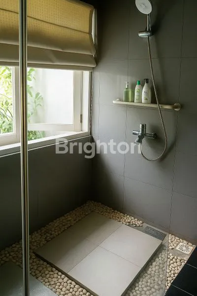 image JUAL VILLA 02 TAMAN MUMBUL JL.TAMAN BALI, VILLA MEWAH 4 ENSUITE BEDROOMS + 2 KAMAR TIDUR SHM DI TAMAN MUMBUL,NUSA DUA- FULL FURNISH & PRIVATE POOL (7)