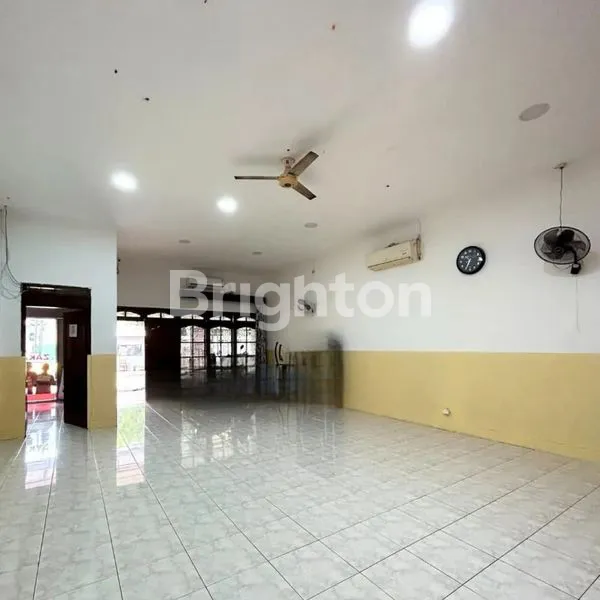 image RUMAH TINGGAL TERBUKA DIPINGGIR JALAN RAYA DI TEBET BARAT JAKARTA SELATAN (6)