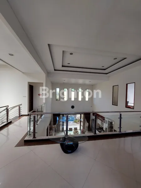 image RUMAH SIAP HUNI 2 LANTAI ARAYA 1 SURABAYA TIMUR (6)