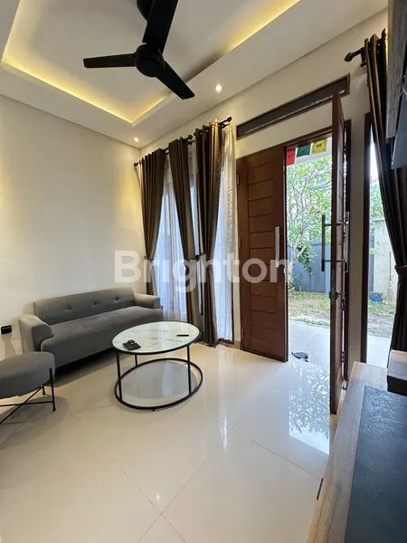 image RUMAH 2 LANTAI FULLY FURNISHED DI DENPASAR SELATAN (2)