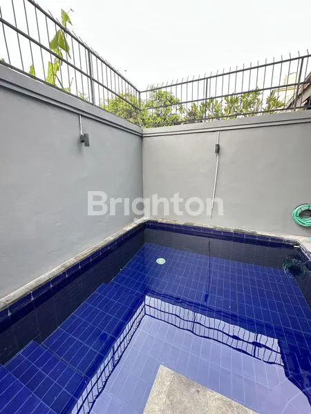 image RUMAH 2 LANTAI FULLY FURNISHED DI DENPASAR SELATAN (7)