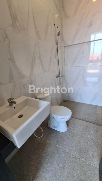 image RUMAH 2 LANTAI SHM HARGA NEGO SURABAYA (8)