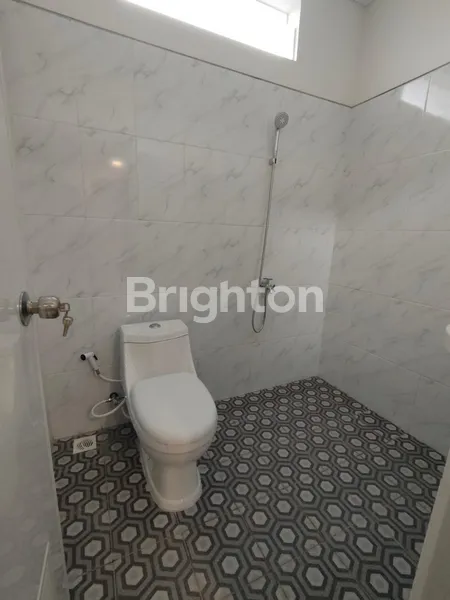 image RUMAH BARU MURAH 600JUTAAN 2 LANTAI 2 KAMAR TIDUR DI PERUMAHAN BARU MEDAYU SURABAYA TIMUR (7)