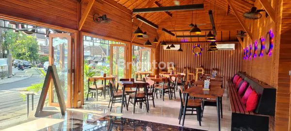 image OVER KONTRAK RESTORAN DI DEKAT ICON MALL SANUR BALI (2)