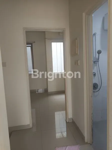 image RUMAH CANTIK, TERAWAT SIAP HUNI DI BSD TANGSEL (3)