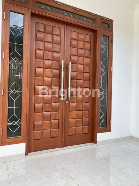 image DISEWAKAN RUMAH KEREN BARU SELESAI DIBANGUN DI KAVLING POLRI GROGOL (3)