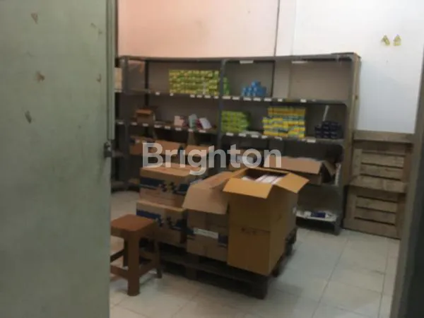 image GUDANG LUAS 500M² DI KENDANG SARI, TENGGILIS (8)