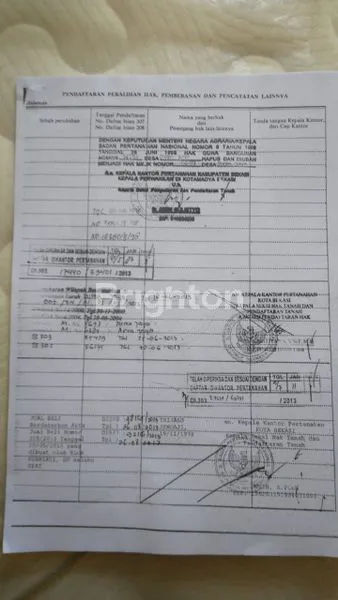 image RUMAH 4KT LUAS 350M² DI AREN JAYA BEKASI (4)