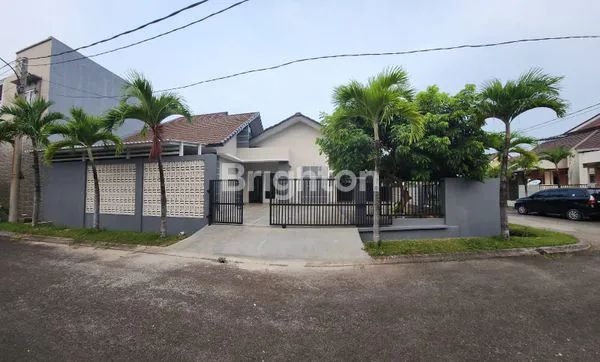 image JUAL RUMAH HOOK HARAPAN INDAH (2)