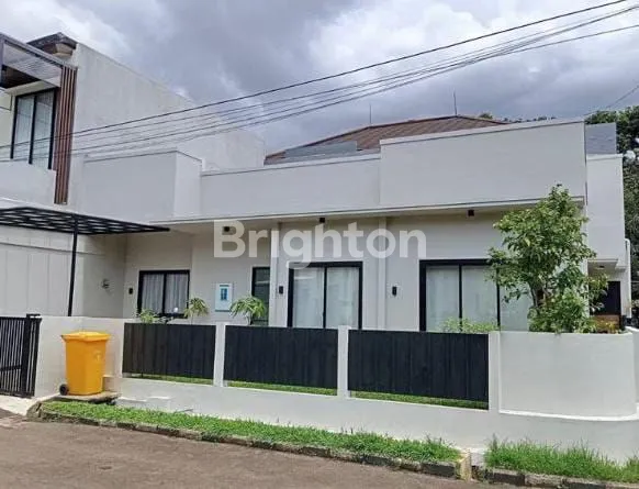 image RUMAH MEWAH SIAP HUNI FULL FURNISH BINTARO (1)