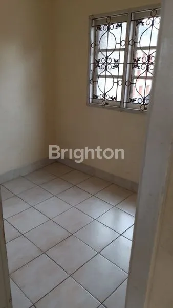 image DISEWA RUMAH DI KOTA DELTAMAS CIKARANG DEKAT AEON MALL (3)